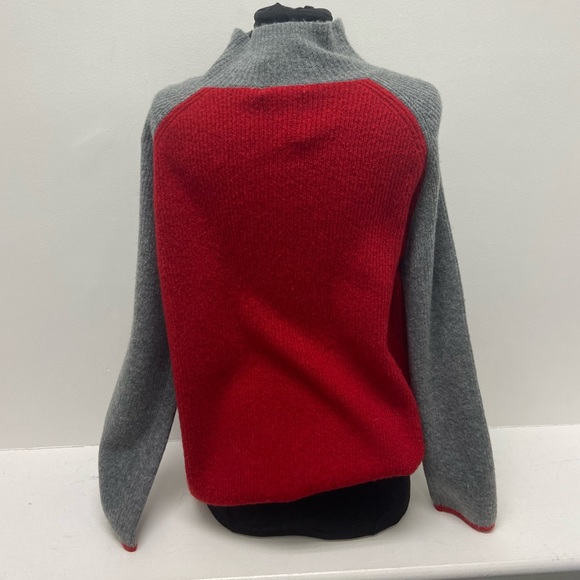 Color Block Sweater - Picture 2 of 2